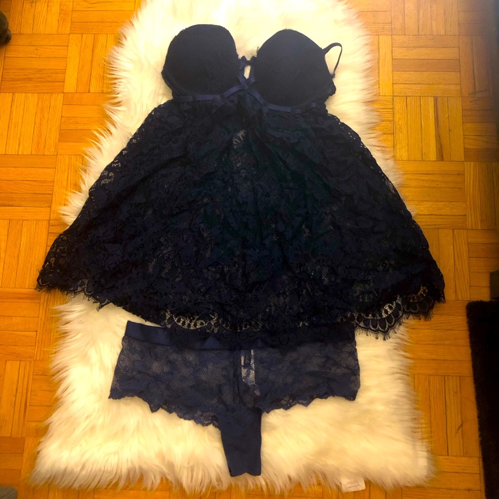 Elegant Lace Panties - Navy Blue